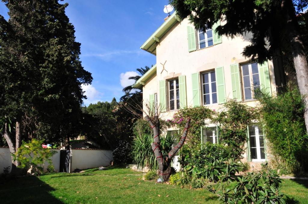 Residence Alouettes Hyeres Exterior photo